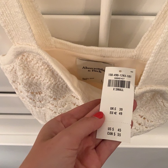 Abercrombie Crocheted Crop Top - Picture 3 of 3